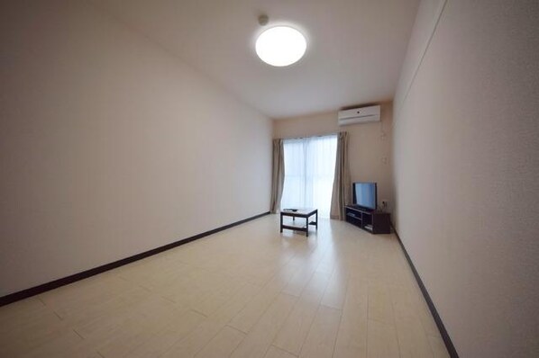 レオネクストホワイトパレスの物件内観写真